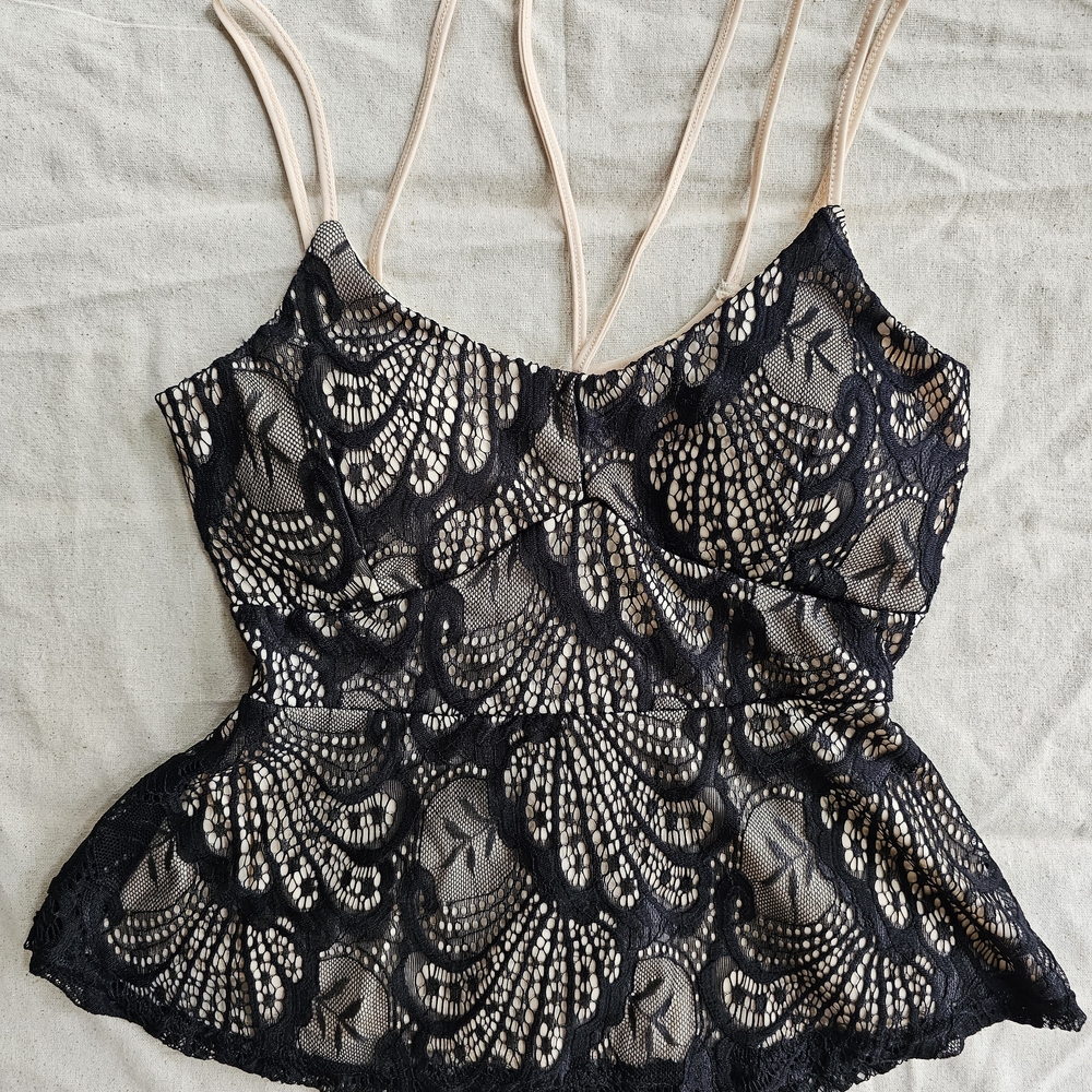 Rue21 Black and Cream Lace Top